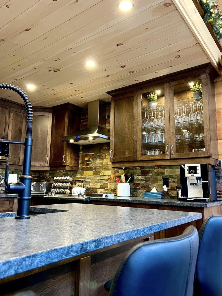 321455305_1350960729057223_5878201708798609860_n